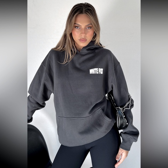 ** SOLD ** NWT White Fox Major Moves Oversized Hoodie - Picture 4 of 10